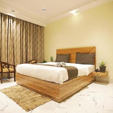 Hotel Royal Paradise By Kdson New Delhi Exterior photo